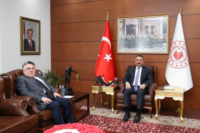 Vali Hacıbektaşoğlu makamında misafirlerini ağırladı