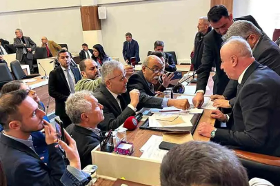 İl Genel Meclisi Başkanı Karaveli oldu: Sonuçlara itiraz gerginlik yarattı