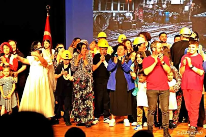 Üniversitede Otistik Gece!