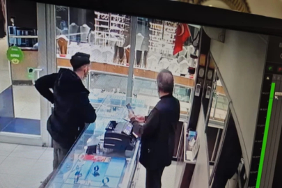 Bilezik alıp kayıplara karışan sahte jandarma tutuklandı!