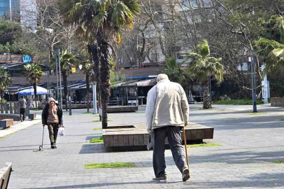 Zonguldak’ta aniden çıkan fırtına zor anlar yaşattı!