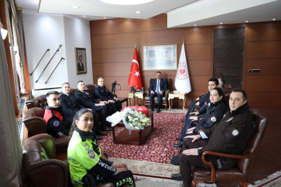 Emniyet teşkilatı valilikte!