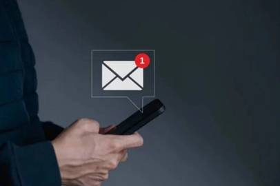 Telefonuna gelen "hibe kredi" mesajına inandı, 1 milyon lirasından oldu