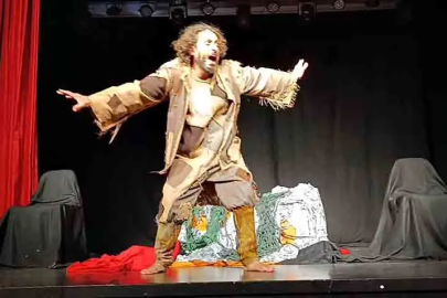 Zonguldak’ta sahnede klasik fırtına: “Notre Dame’ın Kamburu” büyüledi