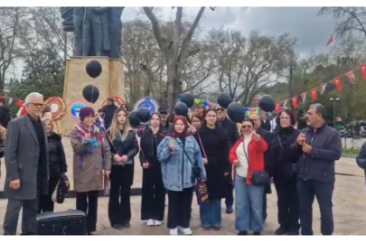 ANIT ÖNÜNDE SESSİZ EYLEM!