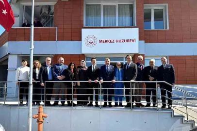 AK Parti merkez huzurevini ziyaret etti!