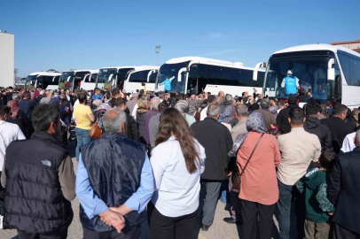 Düzce’de 191 hacı adayı dualarla uğurlandı!