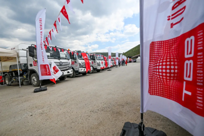 Bakacakkadı ve Saltukova’ya Hizmet Aracı Hibe Edildi