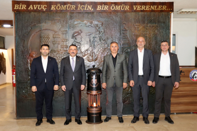 Vali Hacıbektaşoğlu madencilerin bayramını kutladı
