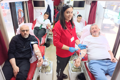 ZONGULDAK GAZETECİLER CEMİYETİ’NDEN “BİRBİRİMİZE CANDAN BAĞLIYIZ” KAN BAĞIŞ KAMPANYASI