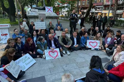CHP'liler Özgür Özel’e Destek İçin Toplandı!