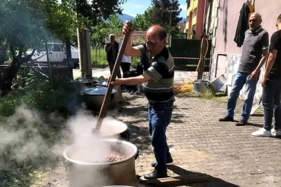 Asırlık bayram geleneği yaşatılıyor