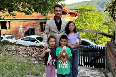 Kozlu'da bayram keseleri çocuklara dağıtıldı