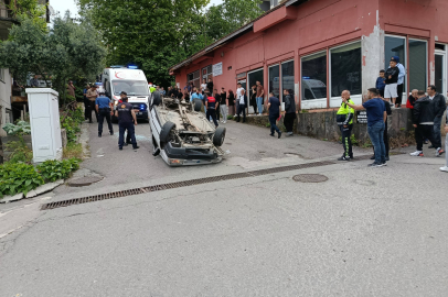 ALAPLI’DA FRENİ BOŞALAN OTOMOBİL TAKLA ATTI!