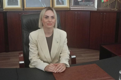AKÇAKOCA TARİHİNDE BİR İLK: ALEV BALCI ÜNAL BELEDİYE BAŞKANI OLDU