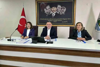 Zonguldak Belediye Meclisi’nde Haziran mesaisi: Tüm maddeler komisyonlara sevk edildi