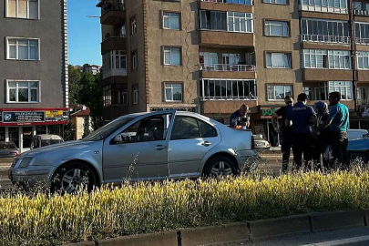 Yayaya yol vermek isterken kaza yaptı!