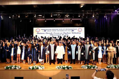 Başarı ve mutluluk diplomalarla taçlandı!