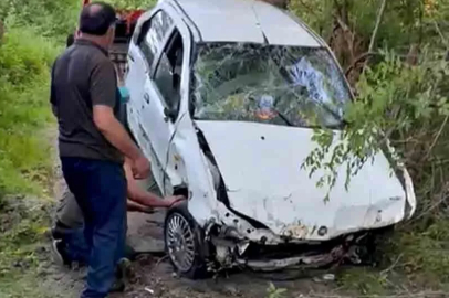 Otomobil dereye uçtu! 2 kişi yaralandı