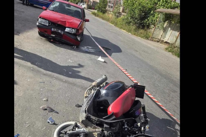 Otomobil motosiklete çarptı sürücü ölümden döndü!