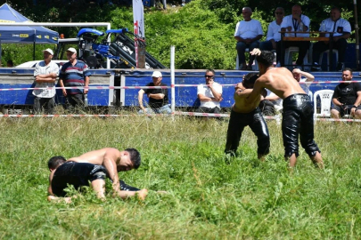 YUNUS EMRE YAMAN BAŞPEHLİVAN OLDU