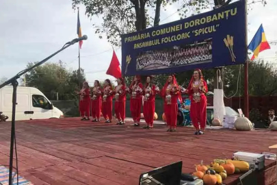 Çağdaş Anadolu Halk Oyunları Avrupa Sahnesinde!