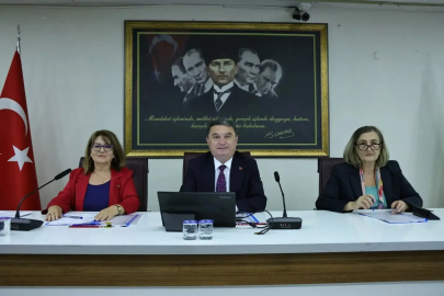 Su ve halk otobüsü ücretlerine zam teklifi mecliste gerginliğe yol açtı