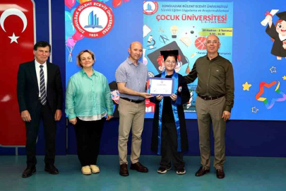 Çocuk Üniversitesi Mezuniyet Töreni gerçekleştirildi