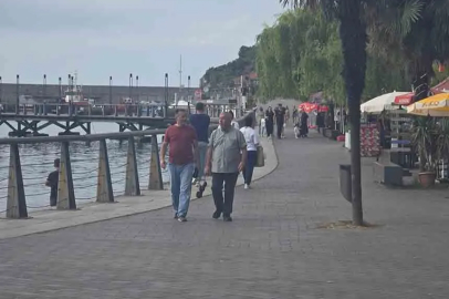 Öğle Yağmuru Bitti, Vatandaş Sahillere Akın Etti!