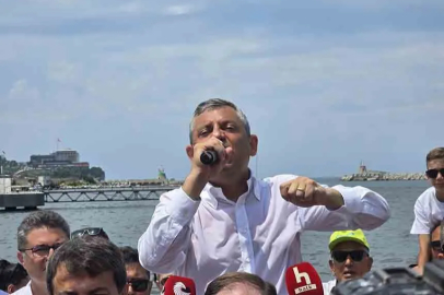 Özgür Özel Yeni Hareketi Başlattı: "Partiyi Tarumar Ettiler, Yeni Bir Yola Çıkıyoruz!"