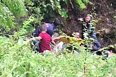 Şarampole uçan araçtan fırlayan sürücü yaralandı!