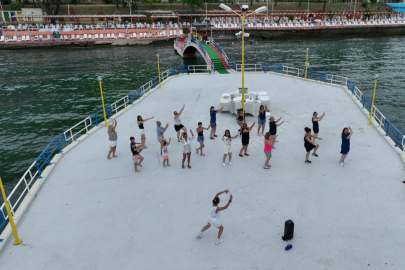 BARIŞ PLAJI’NDA ZUMBA COŞKUSU!