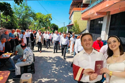 Melek Çelik ile İhsan Mutlu hayatlarını birleştirdi!