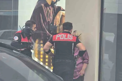 4 Saattir Aynı Noktada Bekleyen Kadın için Ekipler harekete geçti!