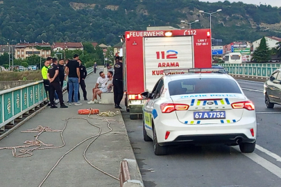 Köprüye çıktı canına kıymak istedi son anda önlendi!