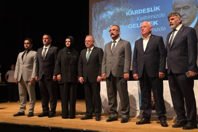MHP Kdz.Ereğli'de bayrak değişimi! Fehmi Nuhoğlu yeni başkan seçildi