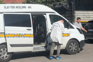 Zonguldak Belediyesi'nde görevli güvenlik, zabıta memurunu silahla vurdu