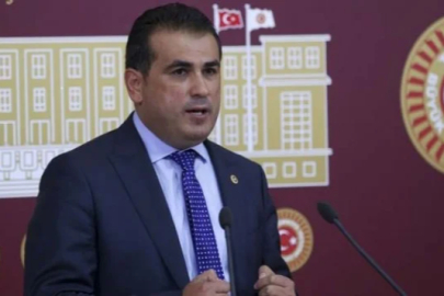 CHP'li eski vekil Ünal Demirtaş'tan dikkat çeken "Pavyoncular için" yorumu