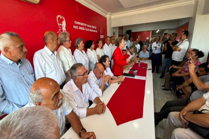 CHP'DEN GÖZYAŞLARI İLE İSTİFA ETTİLER