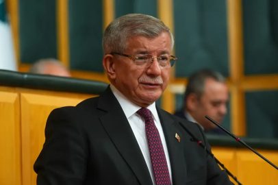 Davutoğlu duyurdu: Gelecek Partisi feshedildi