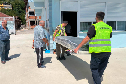 Devrek’te ihtiyaç sahibi vatandaşa hasta yatağı desteği