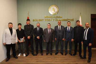 Ülkü Ocakları'ndan BEUN Rektörü Özölçer'e ziyaret