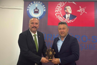 MHP Kilimli’den Kamu-Sen İl Başkanı Köksal Tunçtürk’e ziyaret