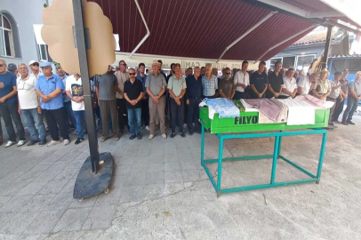 Eski belediye başkanı Ertan Ülker’e son görev!