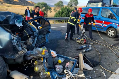 Feci kazada can pazarı: 2 ölü, 2 yaralı