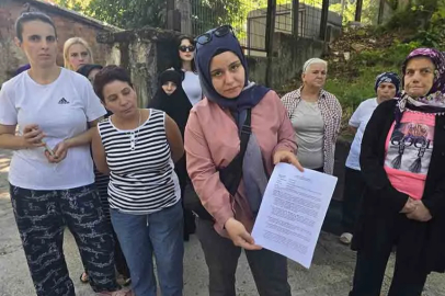 Birlik Mahallesi Sakinleri İsyan Etti: "Çöp Kokusu ve Sineklerden Kapımızın Önünde Oturamıyoruz!"