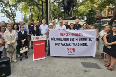Devrim Dural'dan İktidara Sert Tepki: "Yaparsa AK Parti Yapar, Milleti Aç Bırakır!"