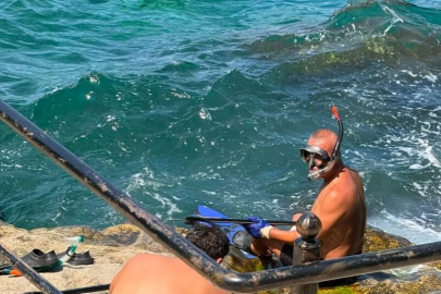 Zıpkınını kapan Karadeniz’in sularına dalıyor!