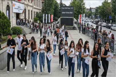 KPSS maratonu sona erdi: Son anda yetişen de oldu, içeri giremeyen de