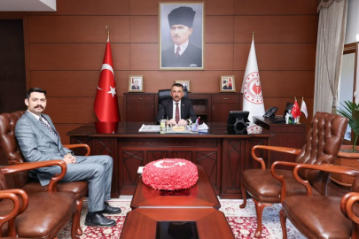 Vali Osman Hacıbektaşoğlu, Kaymakam Onur Alp Bıçakcı’yı makamında kabul etti!